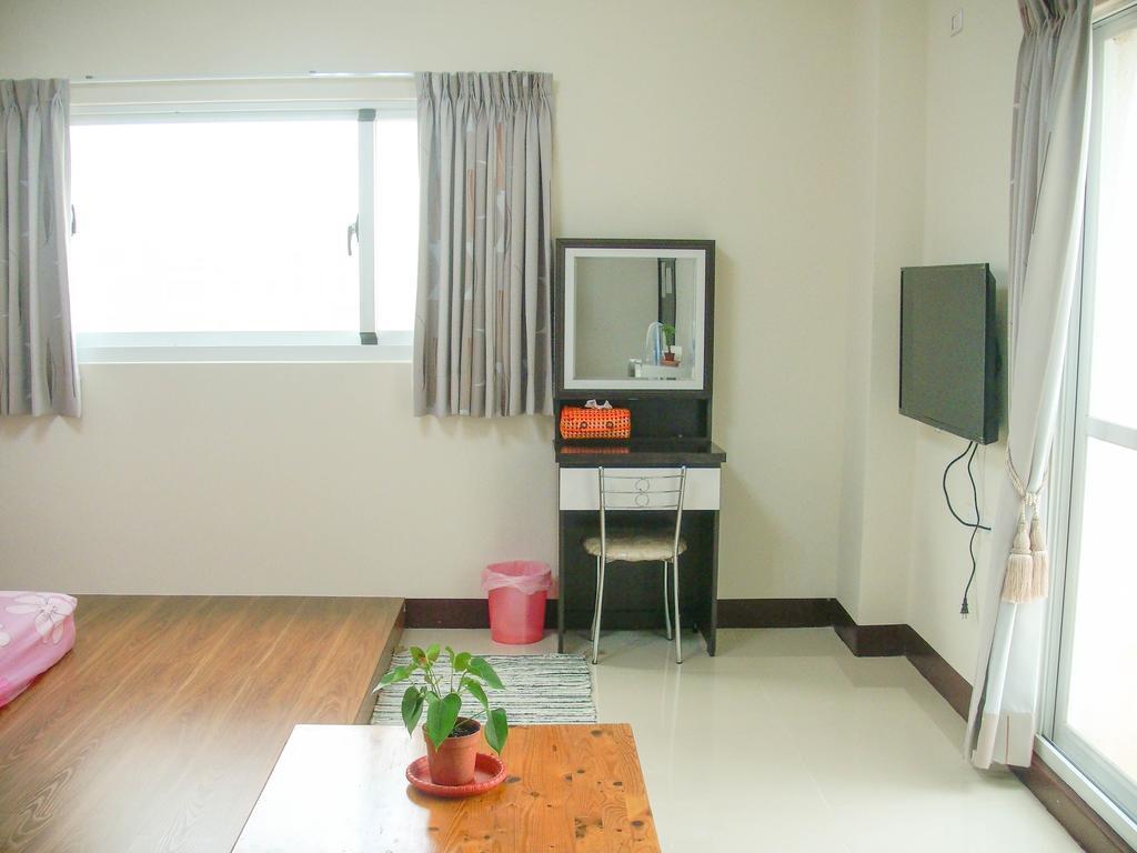 Jun Le Bed And Breakfast Magong Exterior photo
